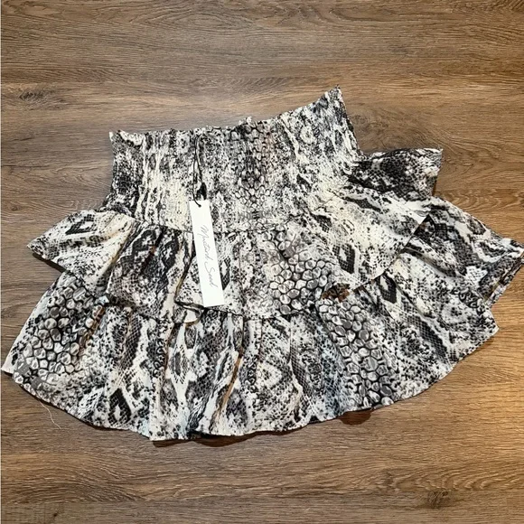 Mustard Seed Snake Print Ruffle Skort - Picture 6 of 6